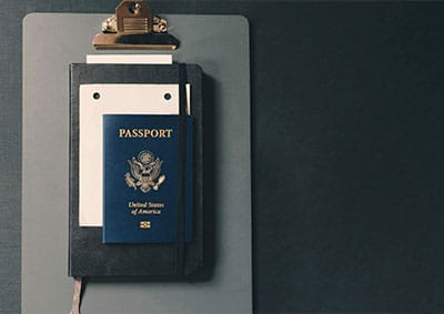 KEY DIFFERENCES BETWEEN U.S. GREEN CARD & PASSPORT HOLDERS